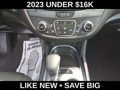 Used 2023 Chevrolet Malibu LT w/ Driver Confidence Package image 23