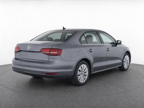 Used 2020 Volkswagen Jetta S w/ Driver Assistance Package FWD image 4