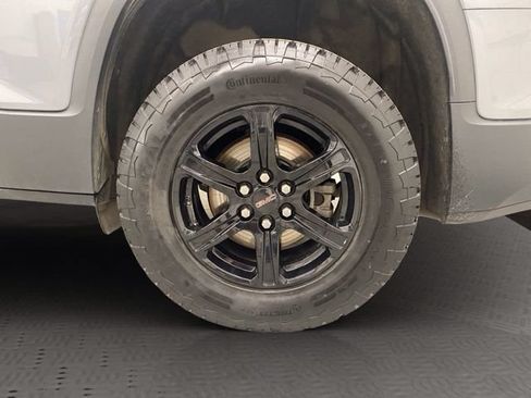 Used 2022 GMC Acadia AT4 w/ Trailering Package AWD/4WD image 40