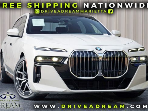 Used 2023 BMW 760i xDrive AWD/4WD image 2