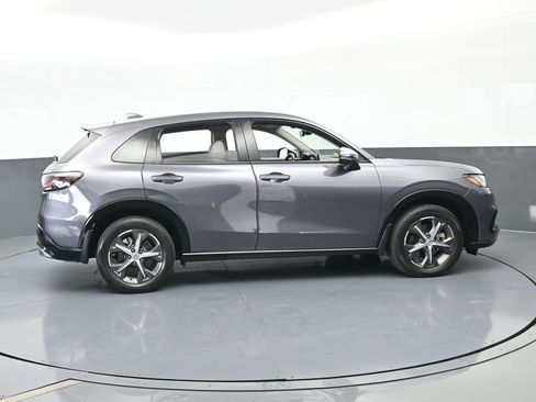 Used 2023 Honda HR-V EX-L image 7
