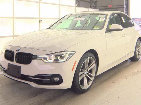 Used 2018 BMW 330i xDrive Sedan w/ Convenience Package AWD/4WD image 1