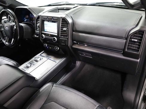 Used 2019 Ford Expedition Limited AWD/4WD image 6
