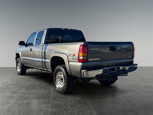 Used 2002 GMC Sierra 2500 4x4 Extended Cab HD image 3