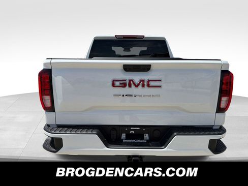 New 2026 GMC Sierra 1500 Pro w/ Graphite Edition AWD/4WD image 7