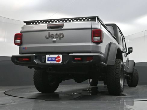 Used 2020 Jeep Gladiator Rubicon AWD/4WD image 31
