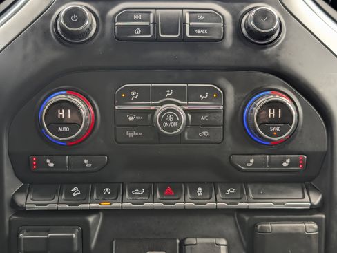 Used 2020 Chevrolet Silverado 1500 LT Trail Boss image 21