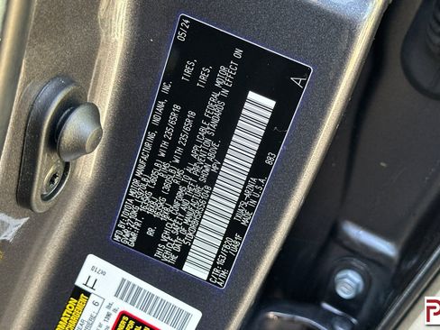 Used 2024 Toyota Highlander LE image 38