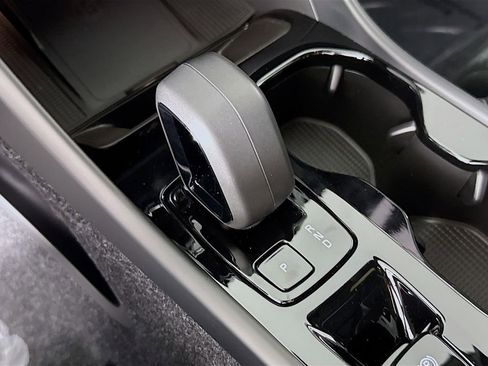 New 2026 Volvo XC40 B5 Ultra AWD/4WD image 17