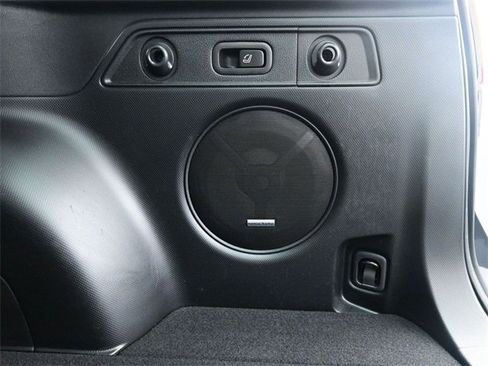 Used 2022 Subaru Forester Touring image 25