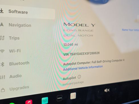 Used 2025 Tesla Model Y Long Range image 21