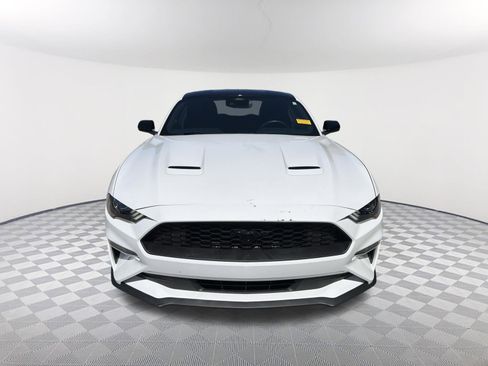 Used 2022 Ford Mustang Coupe w/ Equipment Group 101A RWD image 9