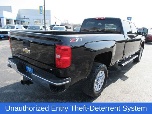 Used 2019 Chevrolet Silverado 2500 LT w/ LT Convenience Package image 5
