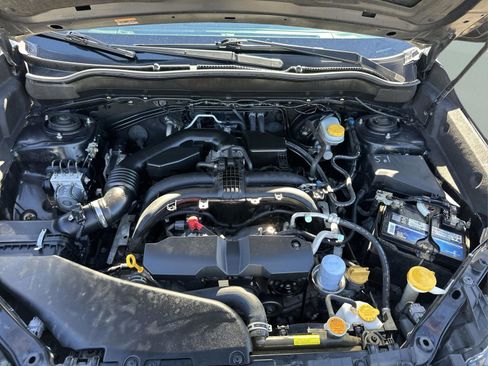 Used 2018 Subaru Forester 2.5i Premium w/ All-Weather Package image 21