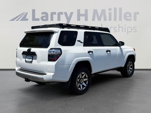 Used 2023 Toyota 4Runner TRD Off-Road Premium w/ Moonroof Package AWD/4WD image 5