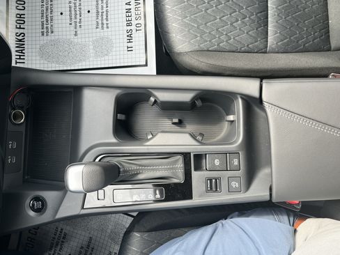 New 2026 Nissan Sentra SV w/ SV Convenience Package FWD image 23