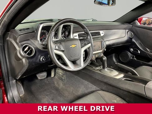 Used 2015 Chevrolet Camaro LT RWD image 14