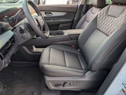 New 2026 Nissan Murano Platinum image 14