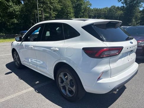 Certified 2023 Ford Escape ST-Line Select w/ Tech Pack #1 AWD/4WD image 7