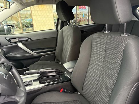 Used 2022 Mitsubishi Eclipse Cross ES image 22