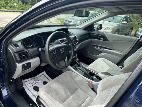 Used 2014 Honda Accord EX image 10