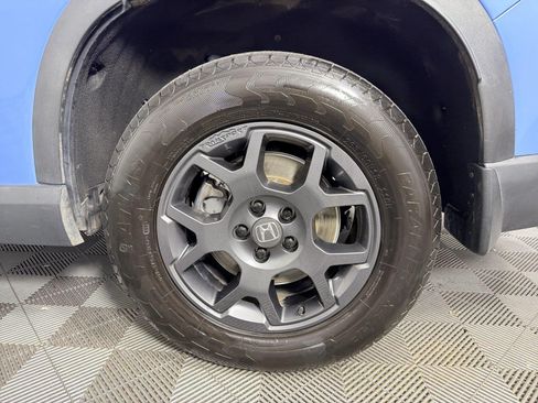 Used 2023 Honda Pilot TrailSport image 19