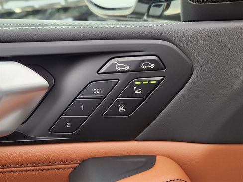 New 2026 BMW X6 xDrive40i image 17