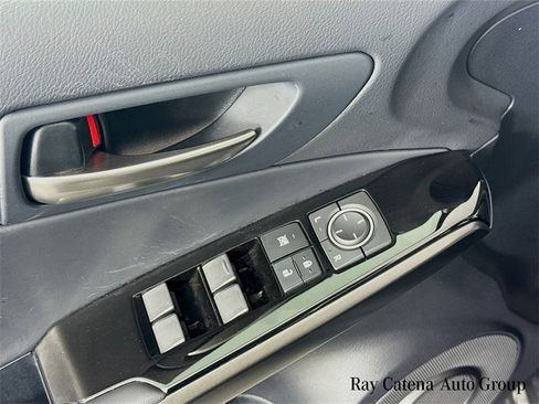 Certified 2025 Lexus IS 350 F Sport image 18