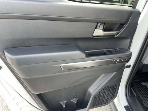 Used 2024 Toyota Tacoma TRD Sport image 15
