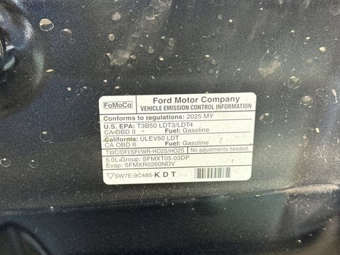 Used 2025 Ford F150 Lariat AWD/4WD image 40