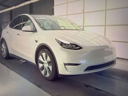 Used 2021 Tesla Model Y Long Range