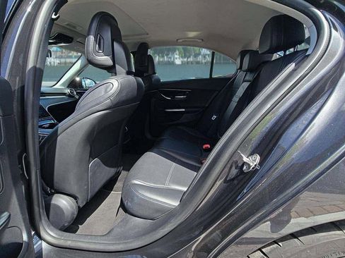 Used 2022 Mercedes-Benz C 300 Sedan image 23