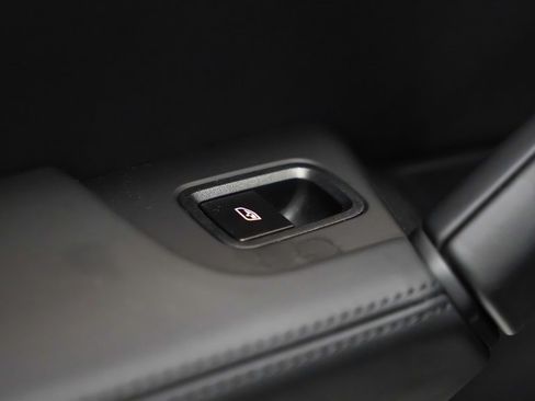 New 2025 Porsche Cayenne S image 16