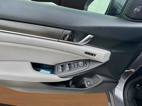 Used 2019 Honda Accord EX-L image 30