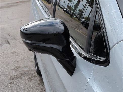 Certified 2024 Chrysler Pacifica Touring-L w/ S Appearance Package image 12