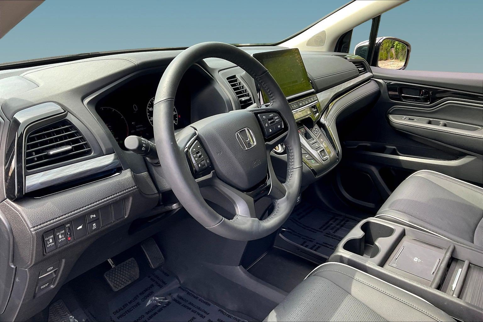 Used 2026 Honda Odyssey Elite image 17