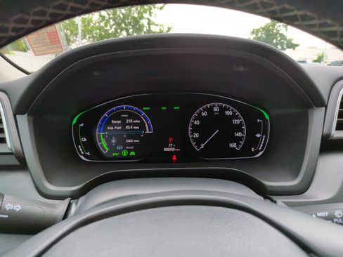 Used 2022 Honda Insight Touring image 17