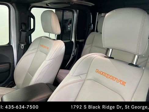 Used 2022 Jeep Gladiator Mojave w/ LED Lighting Group image 16