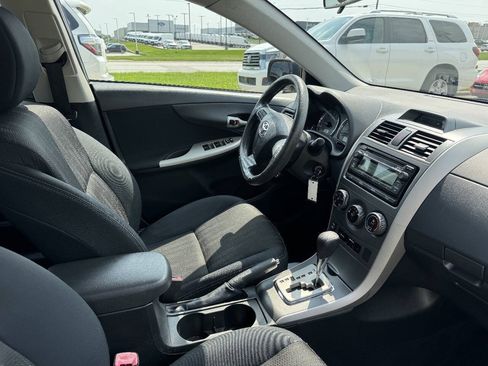 Used 2012 Toyota Corolla S FWD image 13