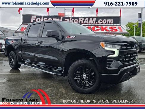 Used 2024 Chevrolet Silverado 1500 RST w/ Z71 Off-Road Package AWD/4WD image 1