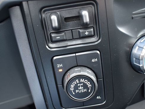 Used 2023 Ford F150 XLT w/ Equipment Group 302A High image 29