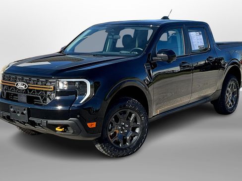 Used 2025 Ford Maverick Tremor image 13