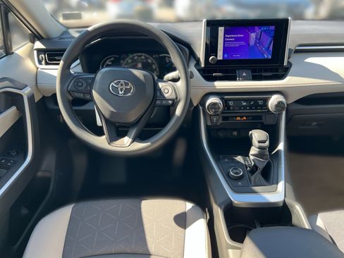 New 2025 Toyota RAV4 XLE image 18