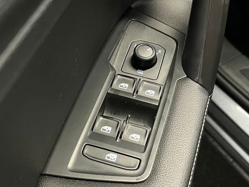 Used 2023 Volkswagen Tiguan S w/ Driver Assistance Package FWD image 17