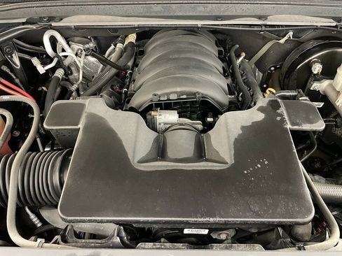 Used 2020 Chevrolet Tahoe LT image 54