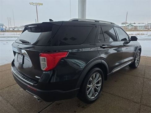 Used 2020 Ford Explorer Limited image 13