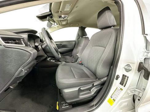 Used 2024 Toyota Corolla LE image 16