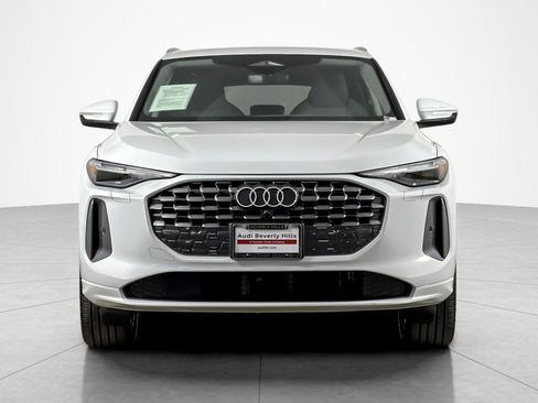 Used 2025 Audi Q5 Premium Plus w/ Premium Plus AWD/4WD image 8