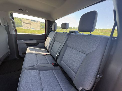 New 2026 Ford F250 XL w/ STX Appearance Package AWD/4WD image 19