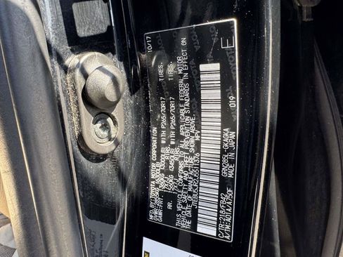 Used 2018 Toyota 4Runner 4WD image 21